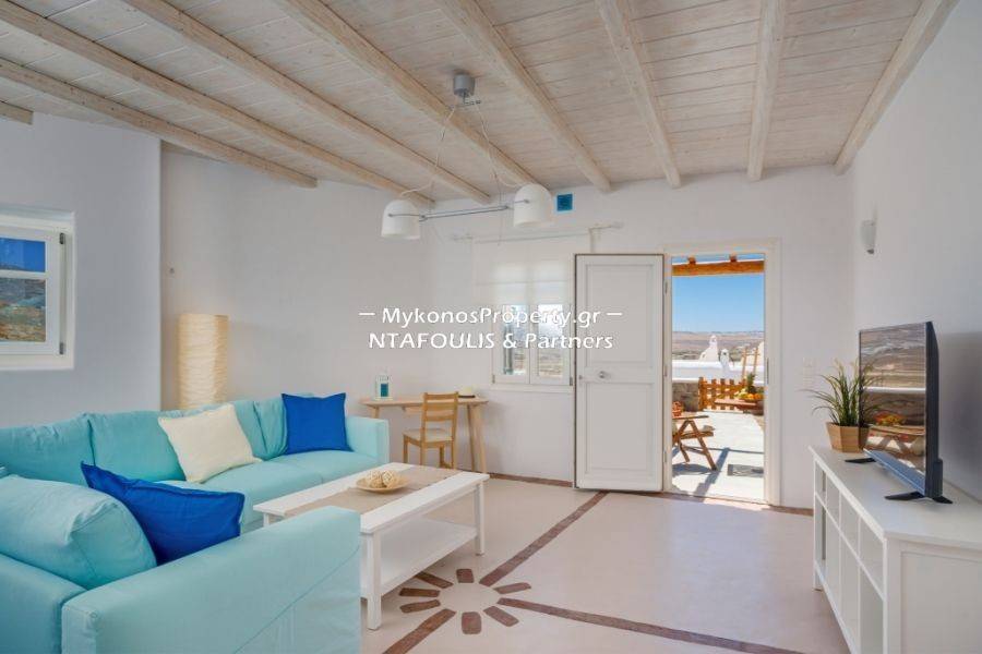 Mykonos real estate - House 155 sq.m in Ftelia