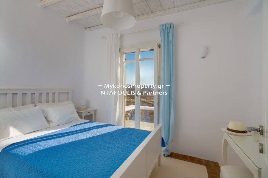 Mykonos real estate - House 120 sq.m in Ftelia