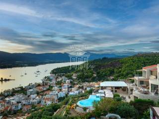 Θέα από μπαλκόνι