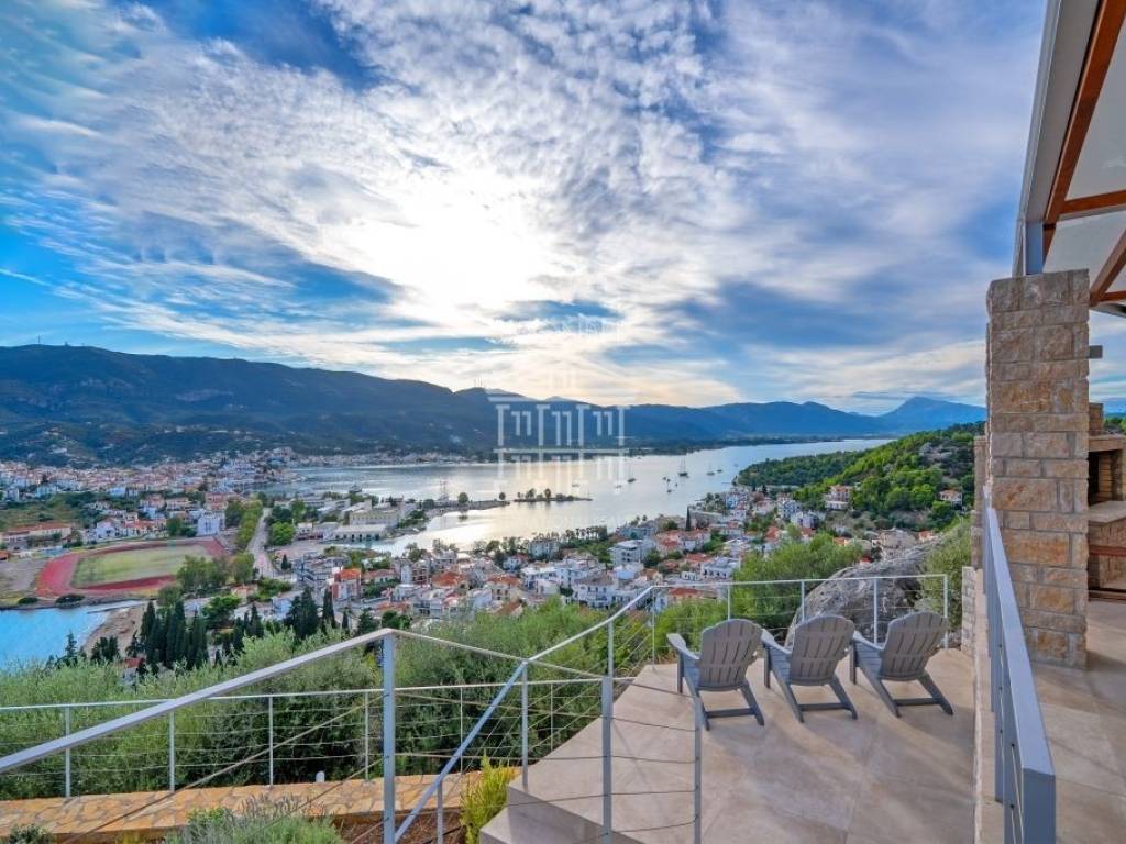 Θέα από μπαλκόνι