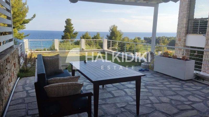 Θέα από μπαλκόνι