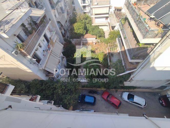 Θέα από μπαλκόνι