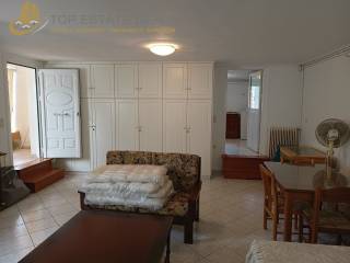 eisodos emiypogeioy ,ntoylapa,sto bathos koyzina