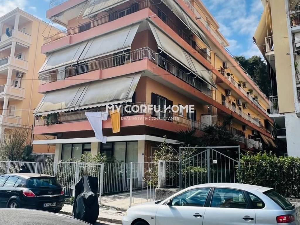 Εσωτερικοι χώροι