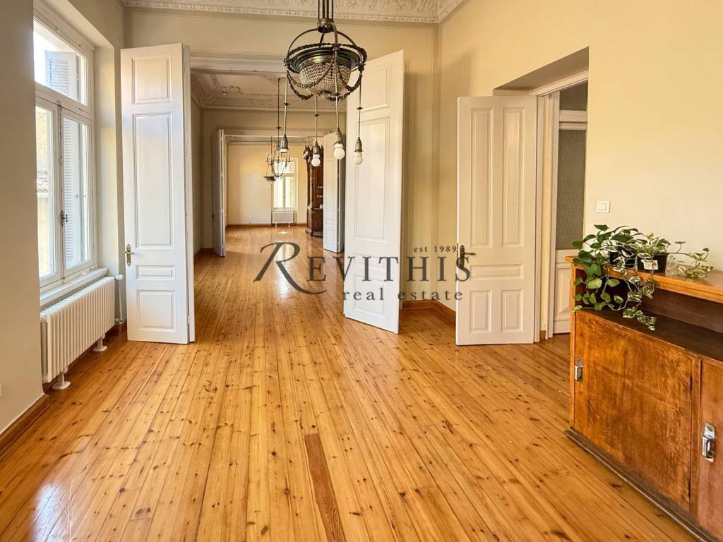 Εσωτερικοι χώροι