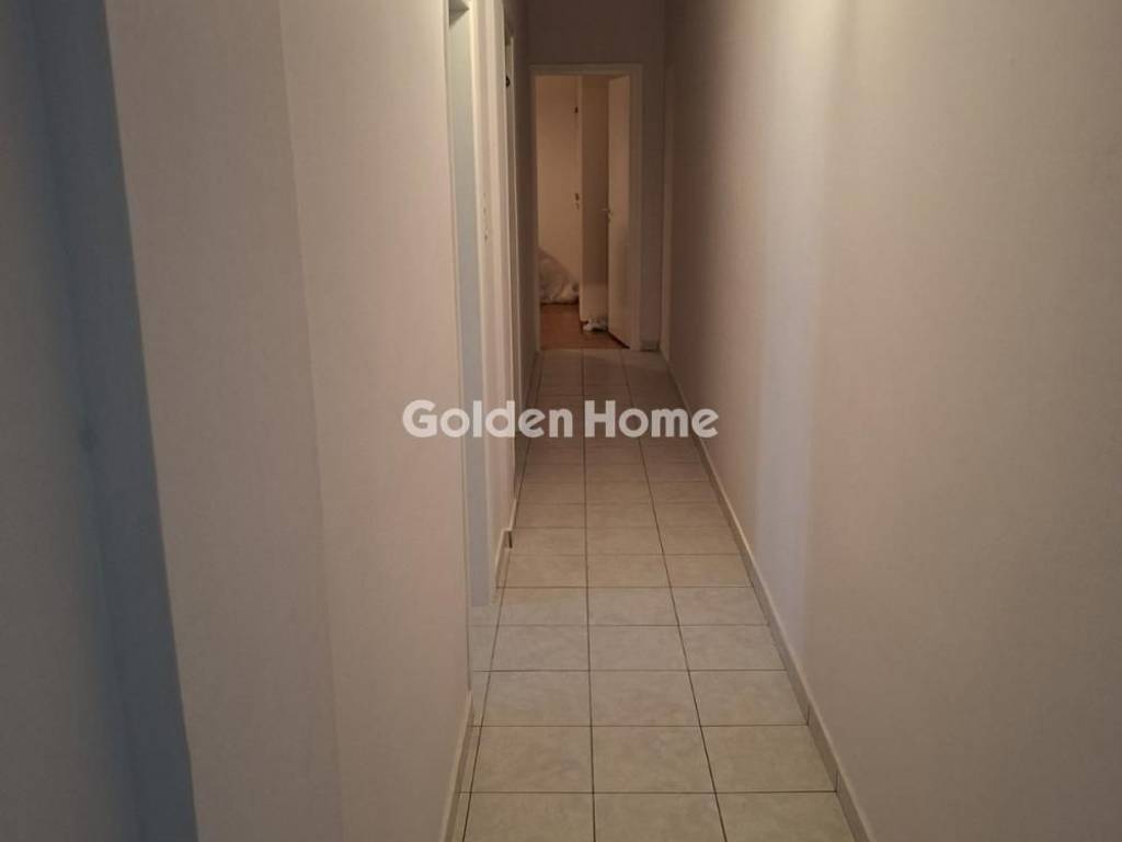 Χολ - Διάδρομος