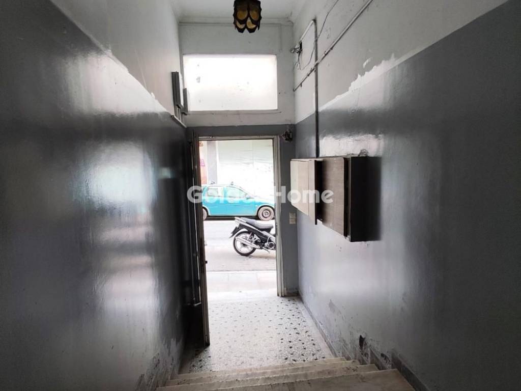 Χολ - Διάδρομος