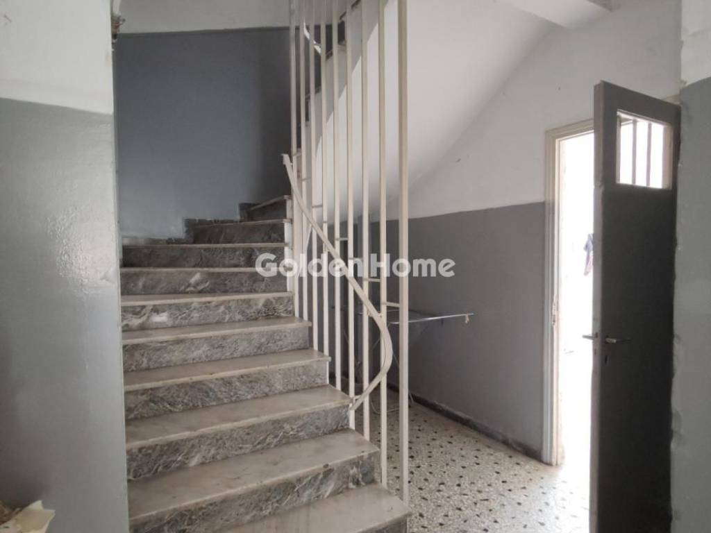 Χολ - Διάδρομος