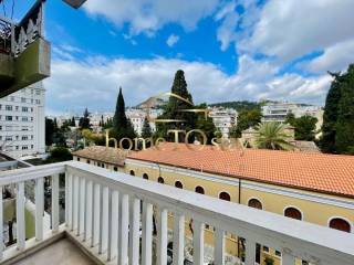 Θέα από μπαλκόνι