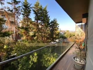 Θέα από μπαλκόνι