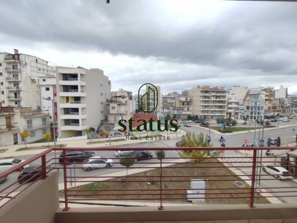 Θέα απο μπαλκόνι