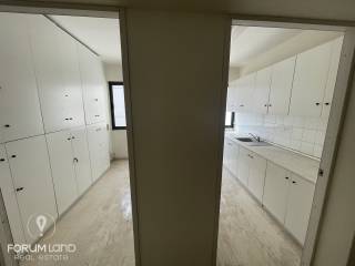 Forumland Real Estate, Grapheiakos choros