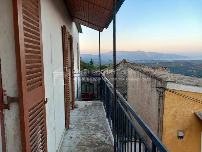 Θέα από μπαλκόνι