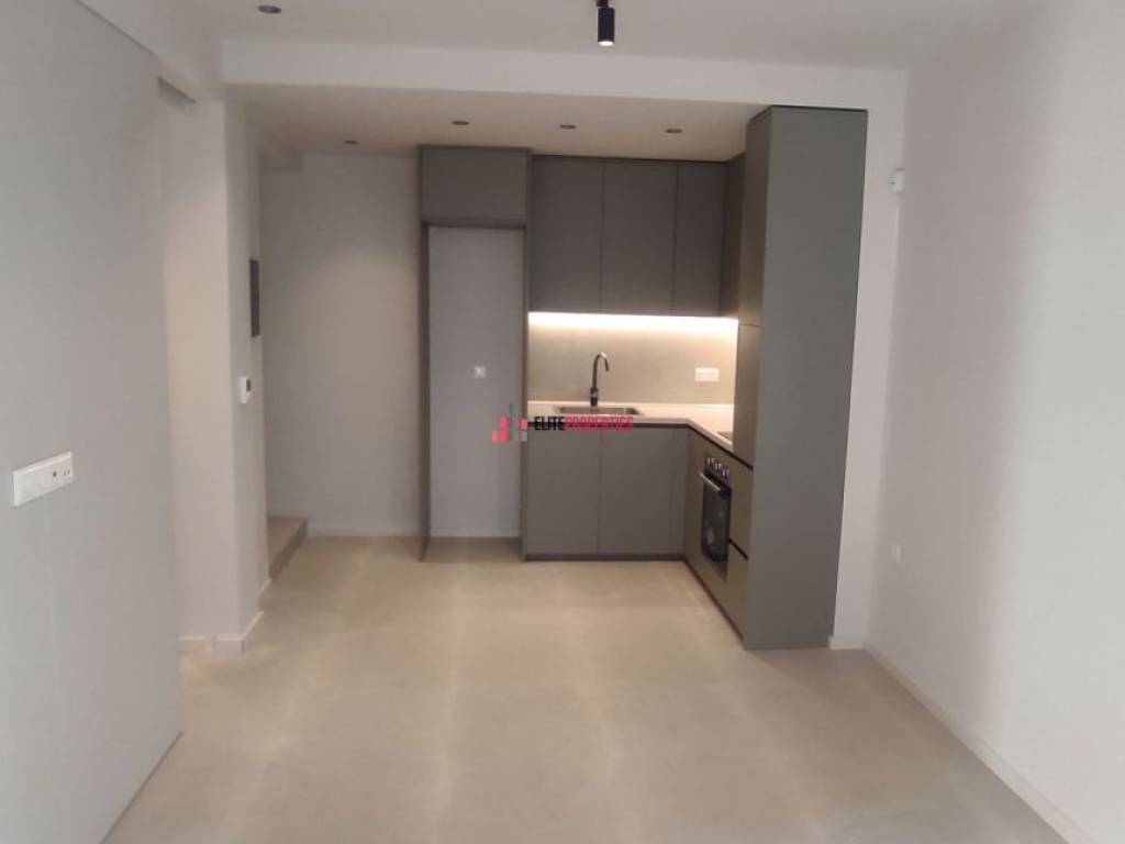 ΣΑΛΟΚΟΥΖΙΝΑ