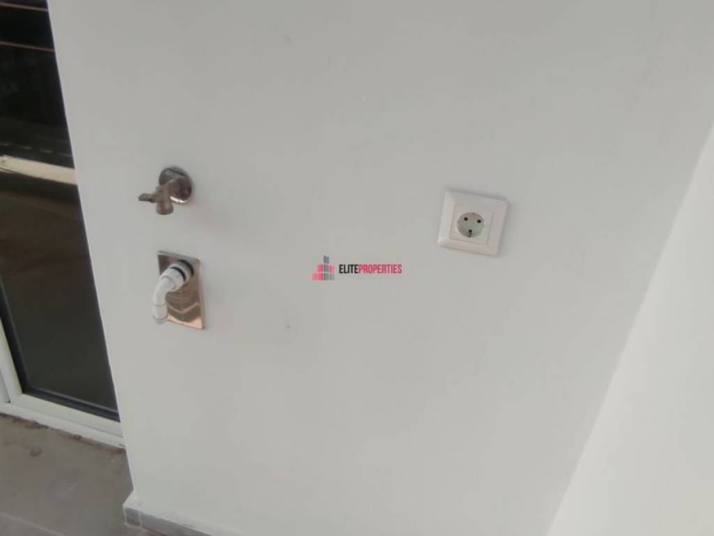 1η ΘΕΣΗ ΠΛΥΝΤΗΡΙΟΥ ΜΠΑΛΚΟΝΙ