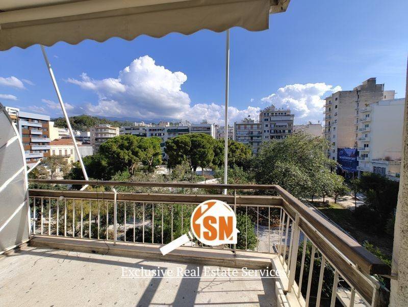 Θέα από μπαλκόνι