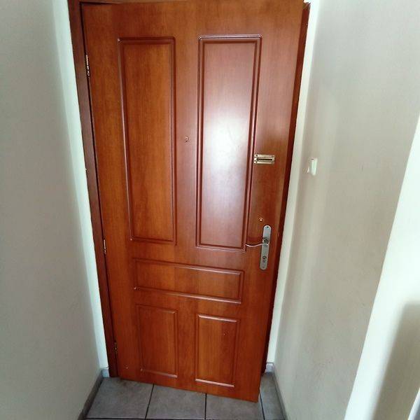 ΠΟΡΤΑ ΑΣΦΑΛΕΙΑΣ