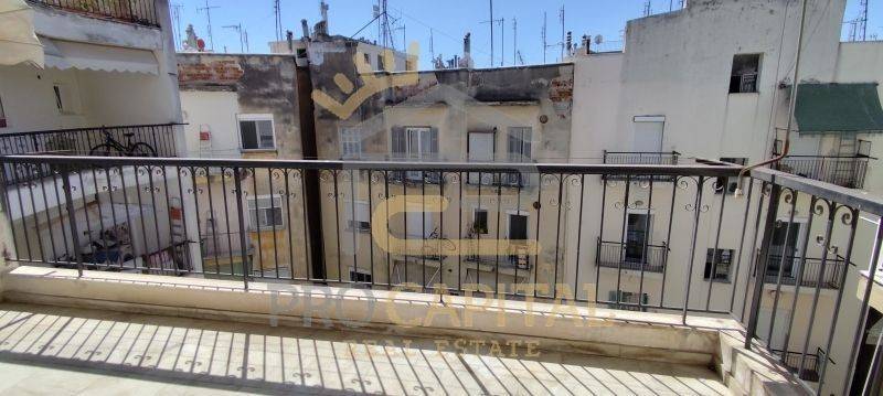 Θέα από μπαλκόνι