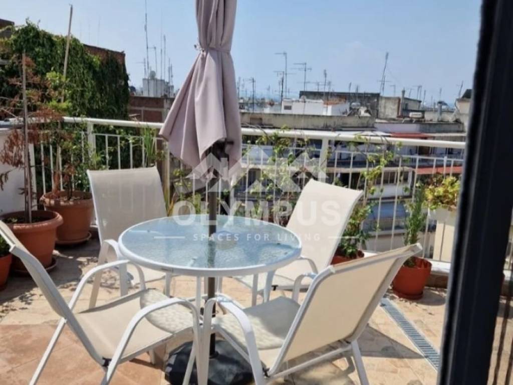 Θέα από μπαλκόνι