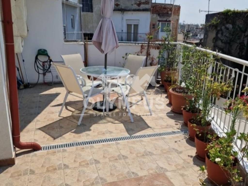 Θέα από μπαλκόνι