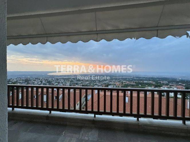 Θέα από μπαλκόνι