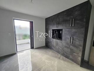 Θέα απο μπαλκόνι