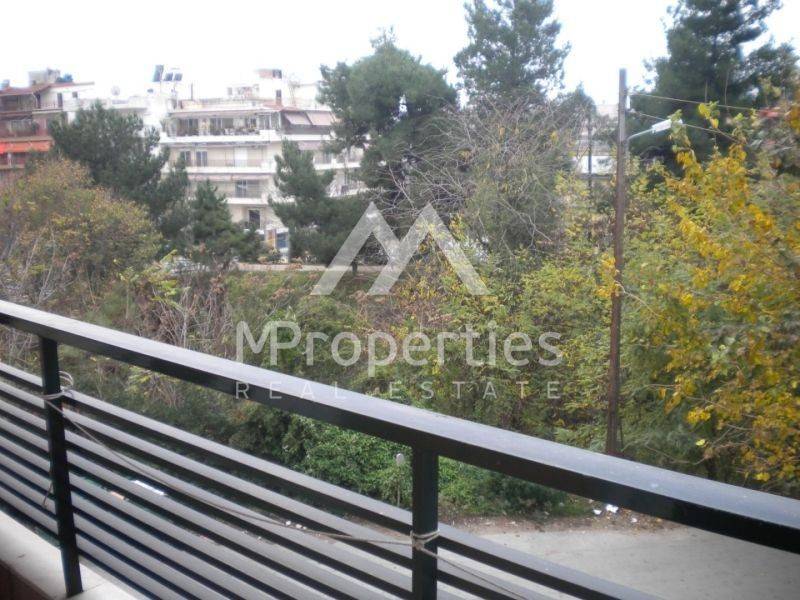 Θέα από μπαλκόνι