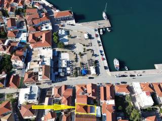 Outlined border of property