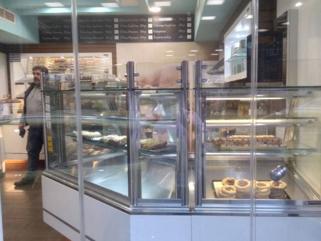 Εσωτερικοι χώροι