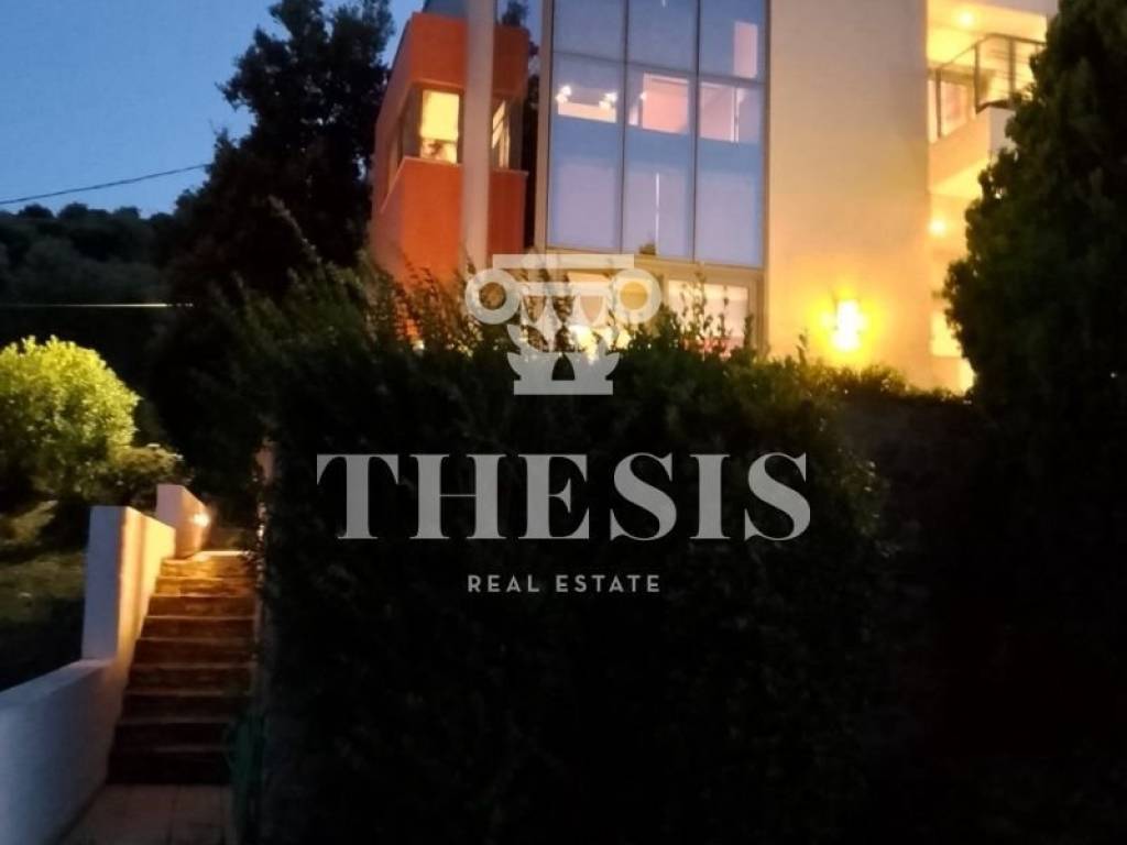 Θέα από μπαλκόνι