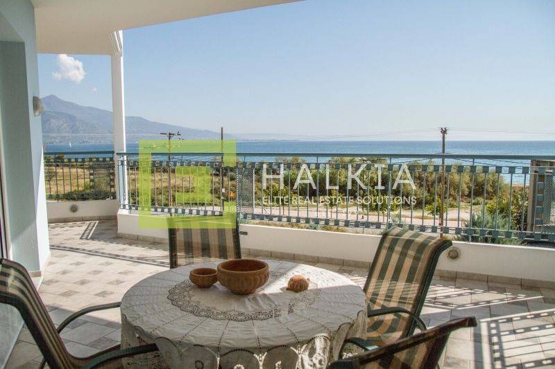 Θέα από μπαλκόνι