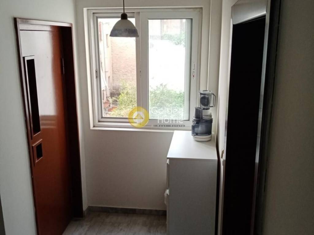 Χολ - Διάδρομος