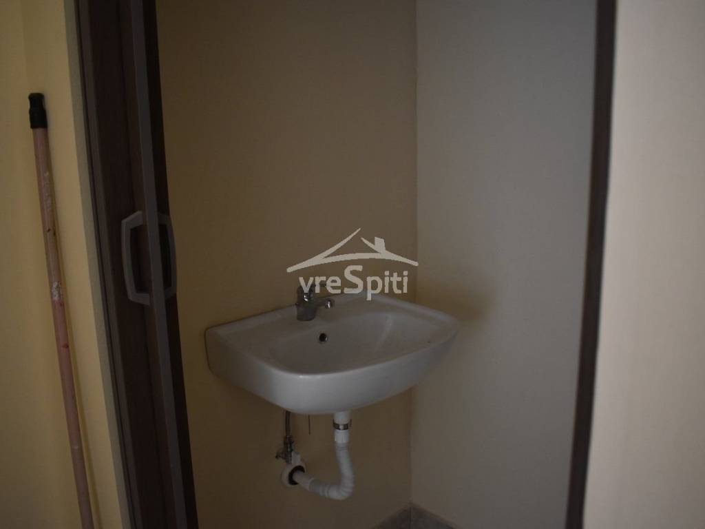 ΑΠΟΨΗ ΚΑΤΑΣΤΗΜΑΤΟΣ