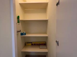 μικρή αποθήκη