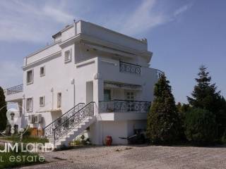 Forumland Real Estate, Εξωτερική Όψη