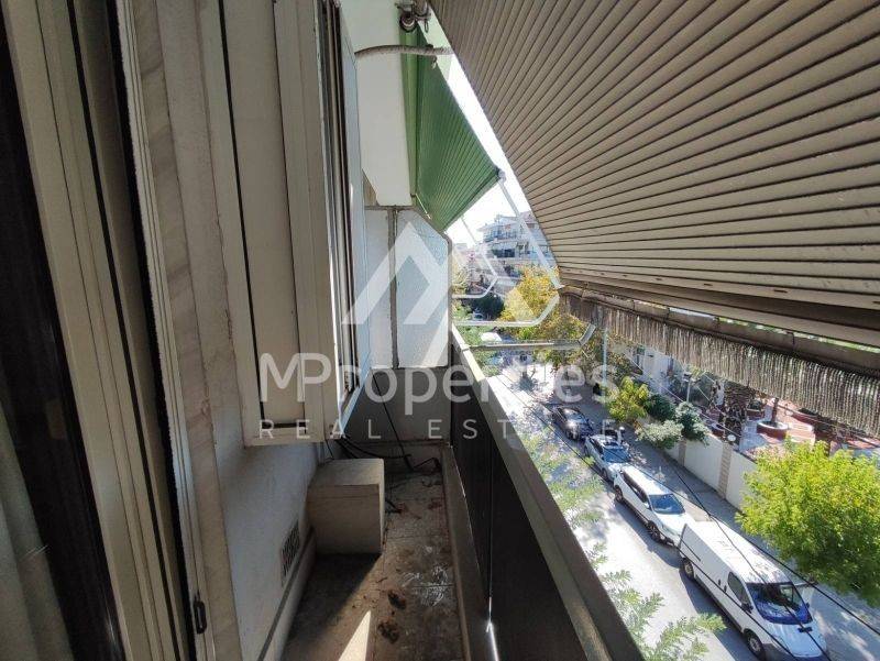 Θέα από μπαλκόνι