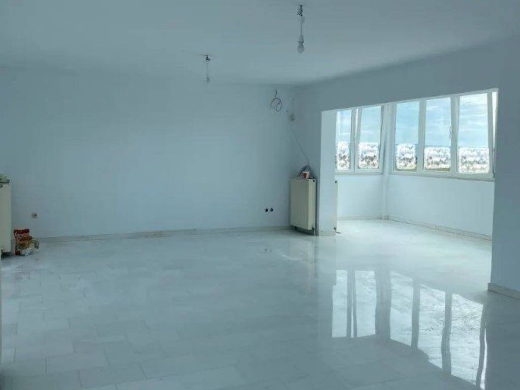 Forumland Real Estate, επαγγελματικός χώρος 163τμ