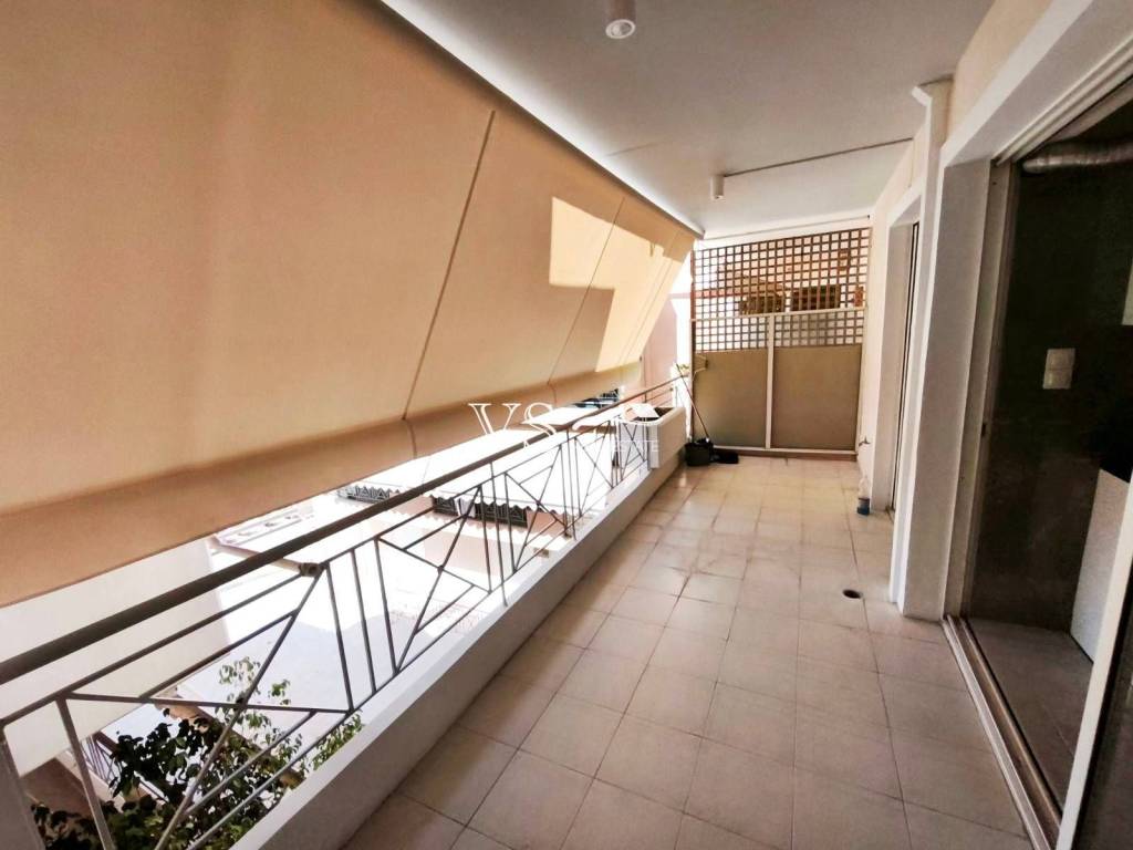 Θέα απο μπαλκόνι