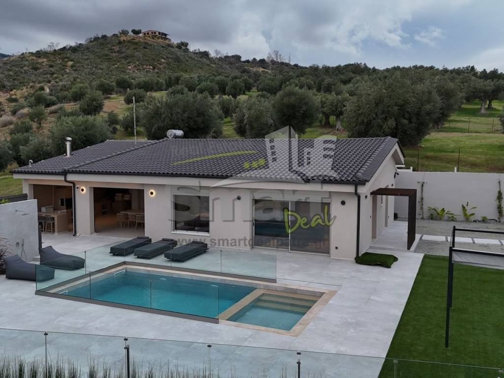 Εξωτερικοι χώροι