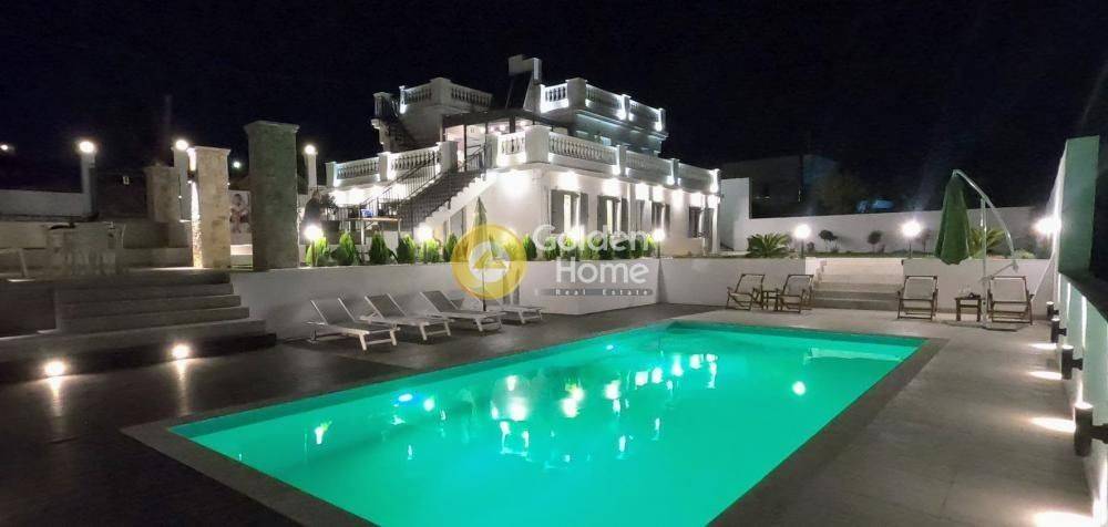 Ανελκυστήρας