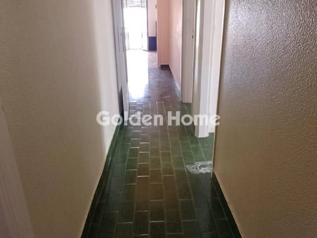 Χολ - Διάδρομος