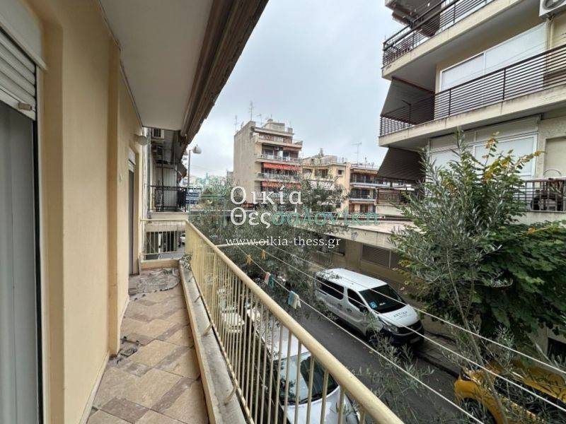 Θέα από μπαλκόνι