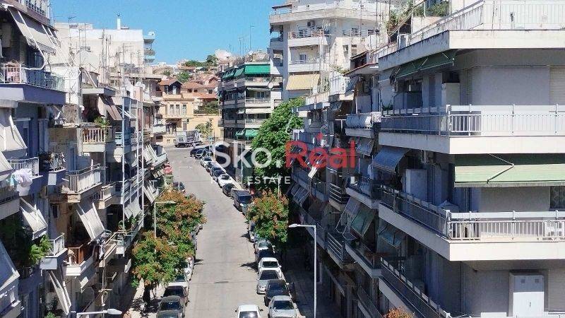 Θέα από μπαλκόνι