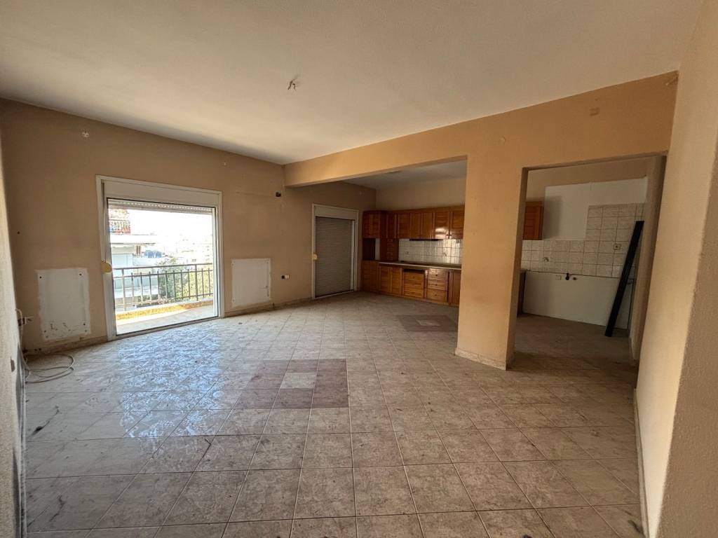 Deyteros orophos orophodiamerisma. Salokoyzina mprosta.