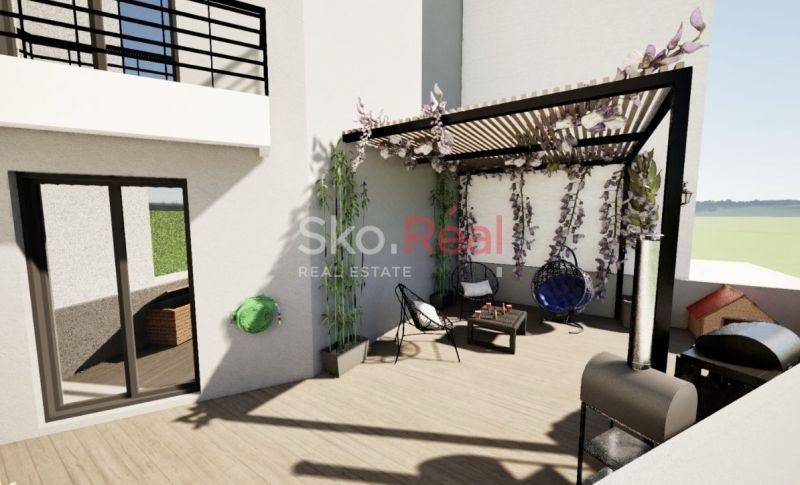 ΦΩΤΟΡΕΑΛΙΣΤΙΚΑ