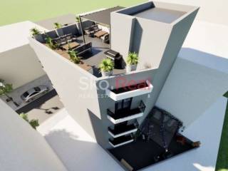 ΦΩΤΟΡΕΑΛΙΣΤΙΚΑ