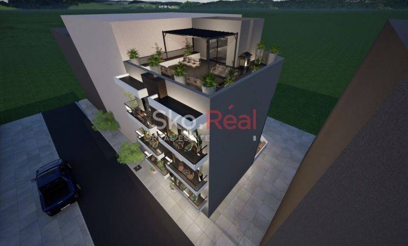 ΦΩΤΟΡΕΑΛΙΣΤΙΚΑ