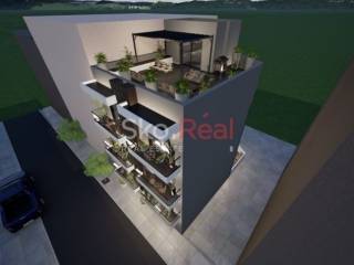 ΦΩΤΟΡΕΑΛΙΣΤΙΚΑ