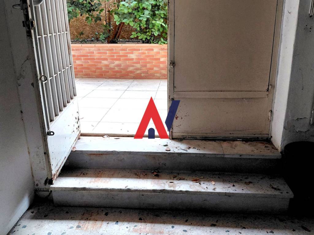 10 : Σποράδων 15, Χαλάνδρι _ ΠΩΛΗΣΗ.jpg