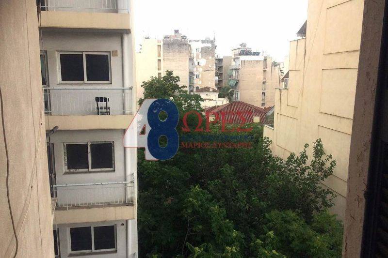 Θέα από μπαλκόνι